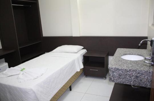 Hotel Express - Leva E Busca No Aeroporto Gratis 24 Horas Várzea Grande Εξωτερικό φωτογραφία
