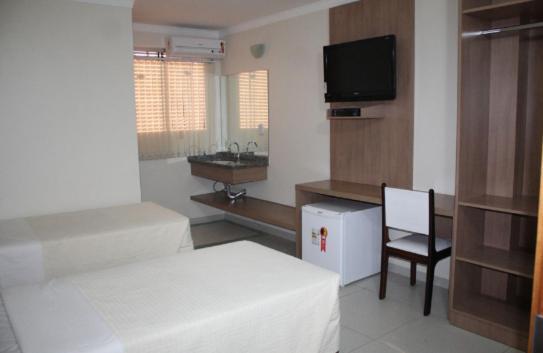 Hotel Express - Leva E Busca No Aeroporto Gratis 24 Horas Várzea Grande Εξωτερικό φωτογραφία