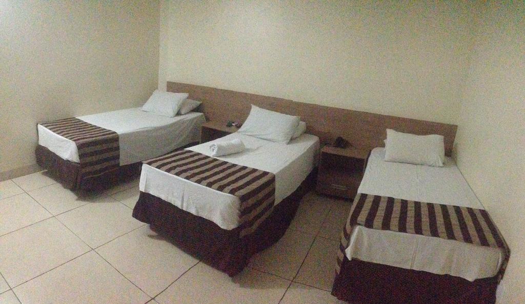 Hotel Express - Leva E Busca No Aeroporto Gratis 24 Horas Várzea Grande Εξωτερικό φωτογραφία